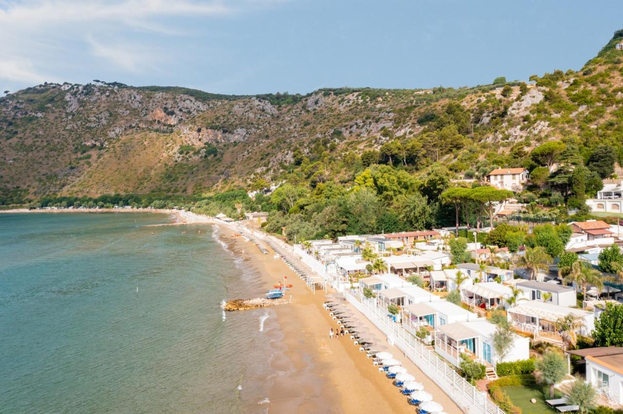 Le Palme Village Terracina Exterior photo
