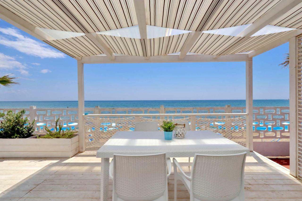 Le Palme Village Terracina Exterior photo